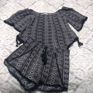 2-piece top and shorts set; Dex brand; Size S/P